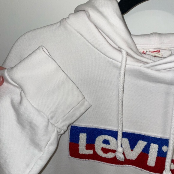 Levi’s Oversized Hoodie - Picture 2 of 7